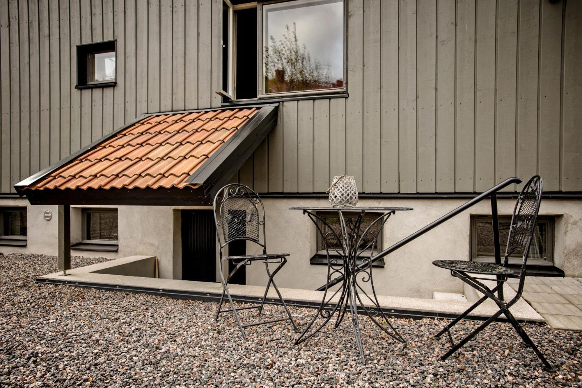 פורבו Vivante Basement Accommodation מראה חיצוני תמונה