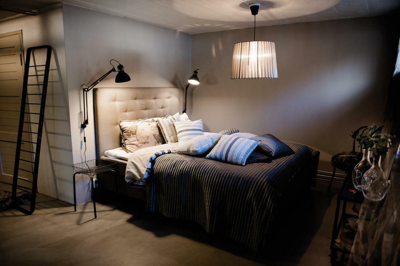 פורבו Vivante Basement Accommodation מראה חיצוני תמונה