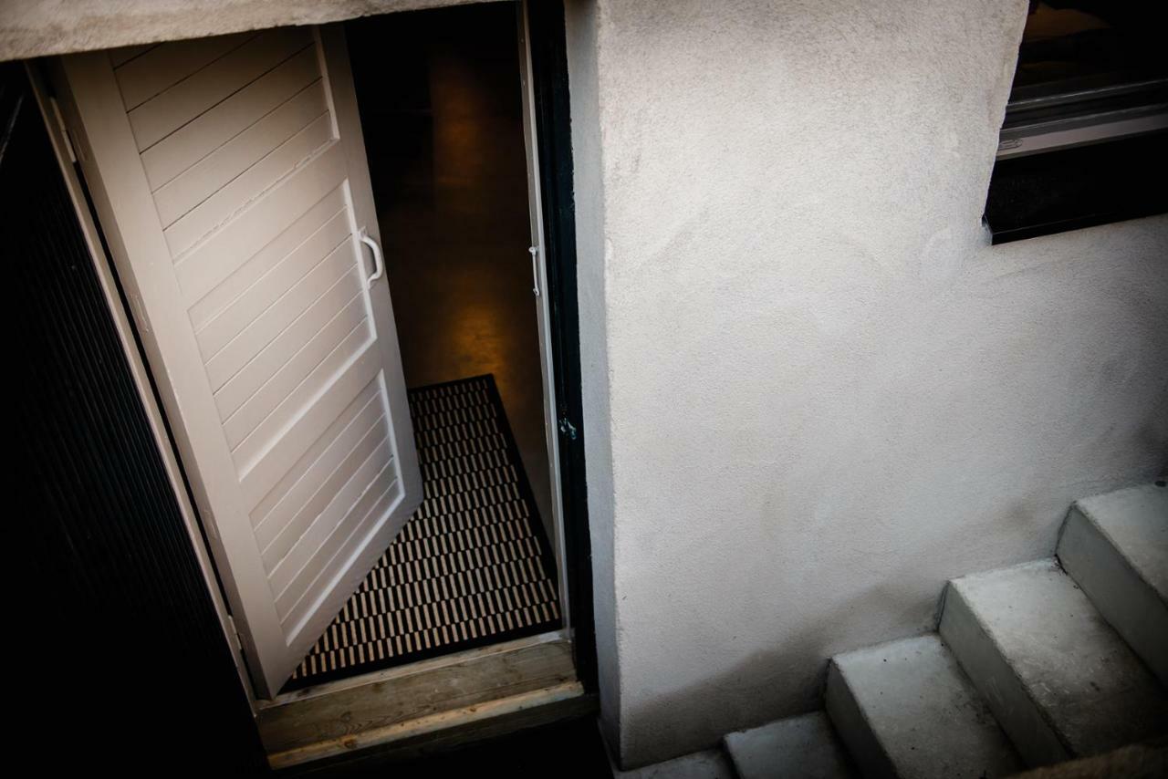 פורבו Vivante Basement Accommodation מראה חיצוני תמונה